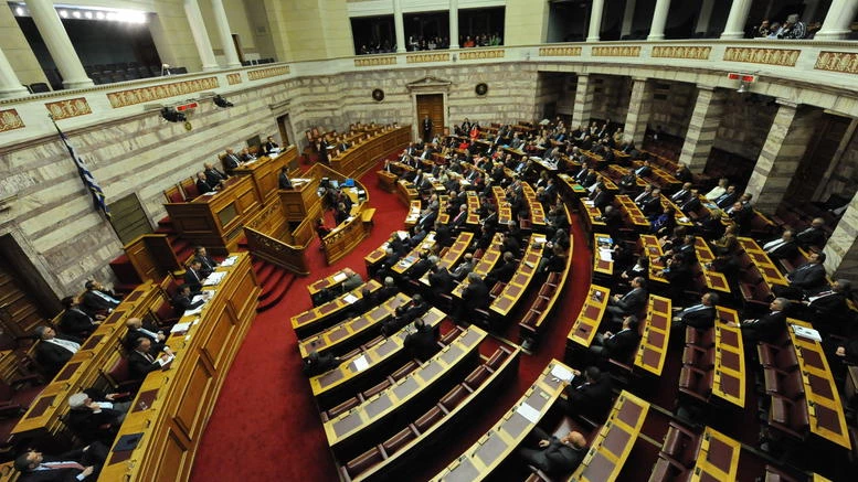 Εξεταστική: Βγήκε το πόρισμα για τα φάρμακα – 88 σελίδες τα μελανά σημεία που θα ερευνηθούν